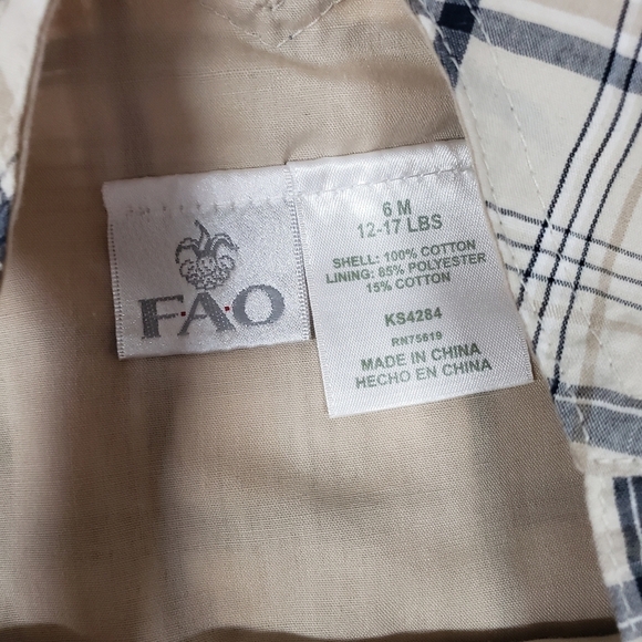 FAO SCHWARZ  BOYS 2 PIECE PLAID OVERALL SHORT SET - Picture 6 of 6